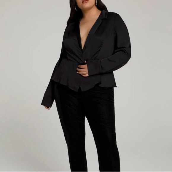 Good American wrap tux silky black collared blouse - Picture 3 of 13